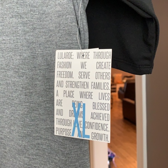 Julia LuLaRoe dress new with tags - Picture 3 of 5